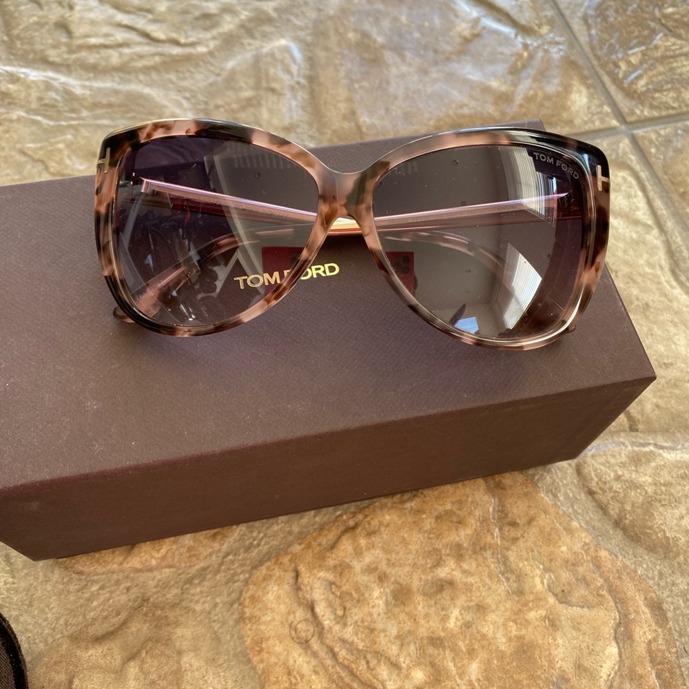 Tom Ford Cat Eye Sunglasses